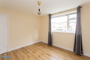 Bedroom- click for photo gallery